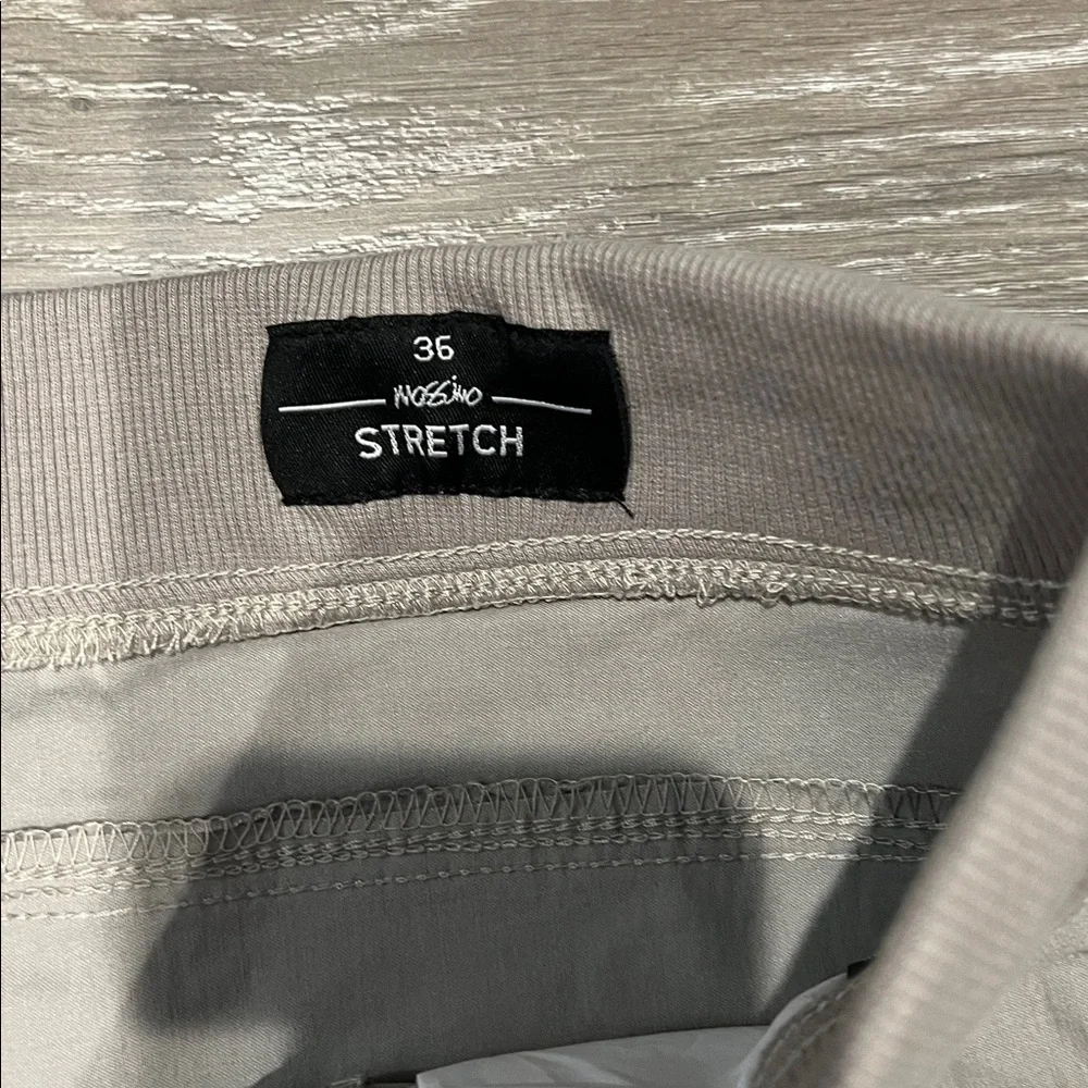 Mossino Men's Light Gray Joggers